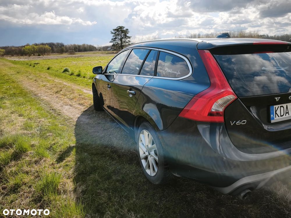 Volvo V60 - 15