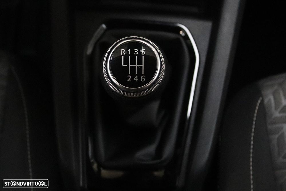 Renault Clio 1.0 TCe Evolution - 16