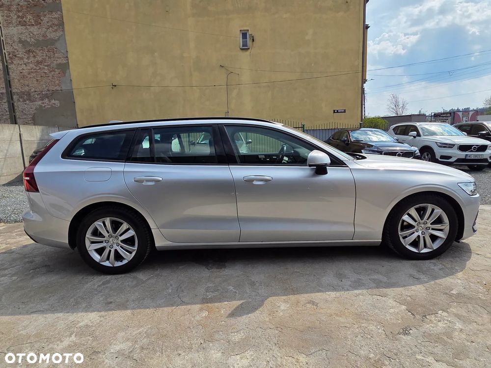 Volvo V60 D3 Momentum Pro - 7