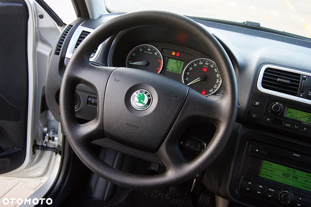 Skoda Fabia 1.4 16V Elegance - 29