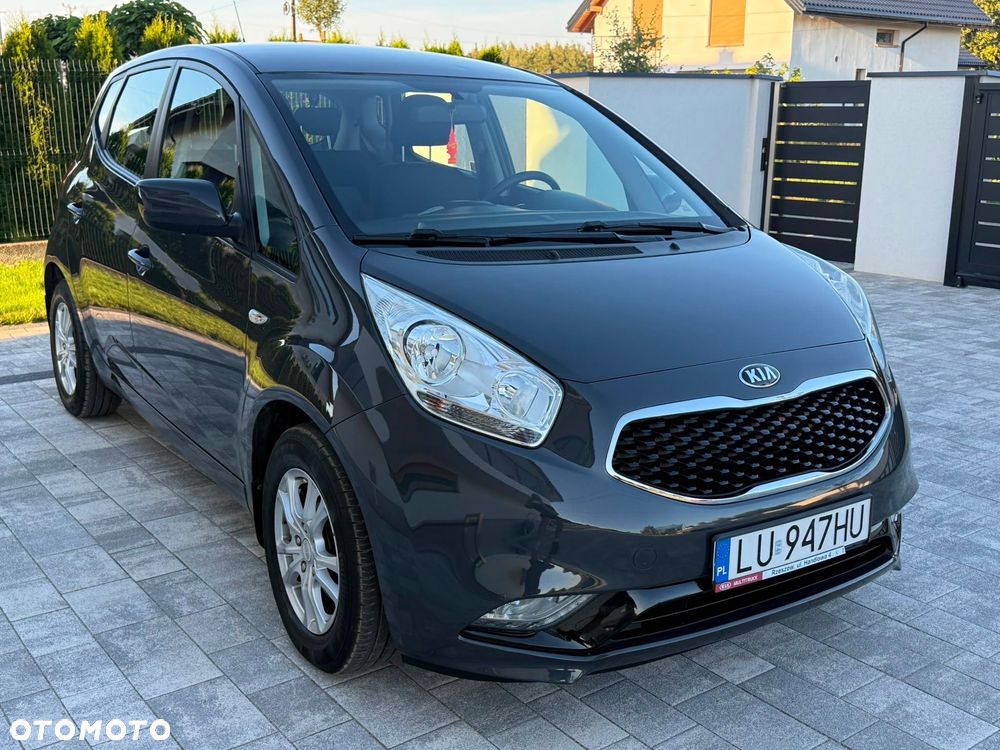 Kia Venga - 8