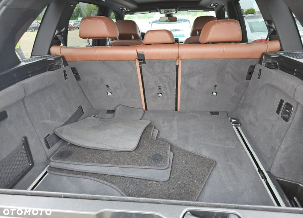 BMW X5 xDrive35i M Sport Edition - 12