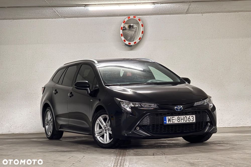 Toyota Corolla 1.8 Hybrid Comfort - 17