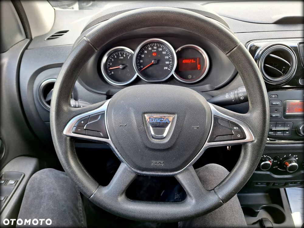 Dacia Lodgy 1.6 SCe Laureate S&S - 10
