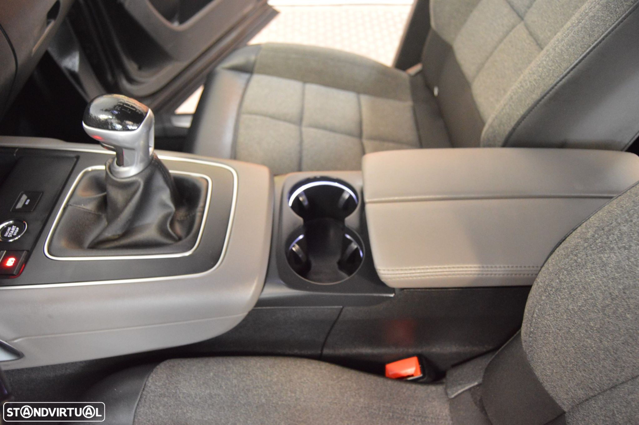 Citroën C5 Aircross 1.2 PureTech Feel Pack - 38