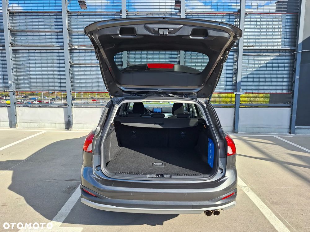 Ford Focus 1.5 EcoBoost Active Business - 13