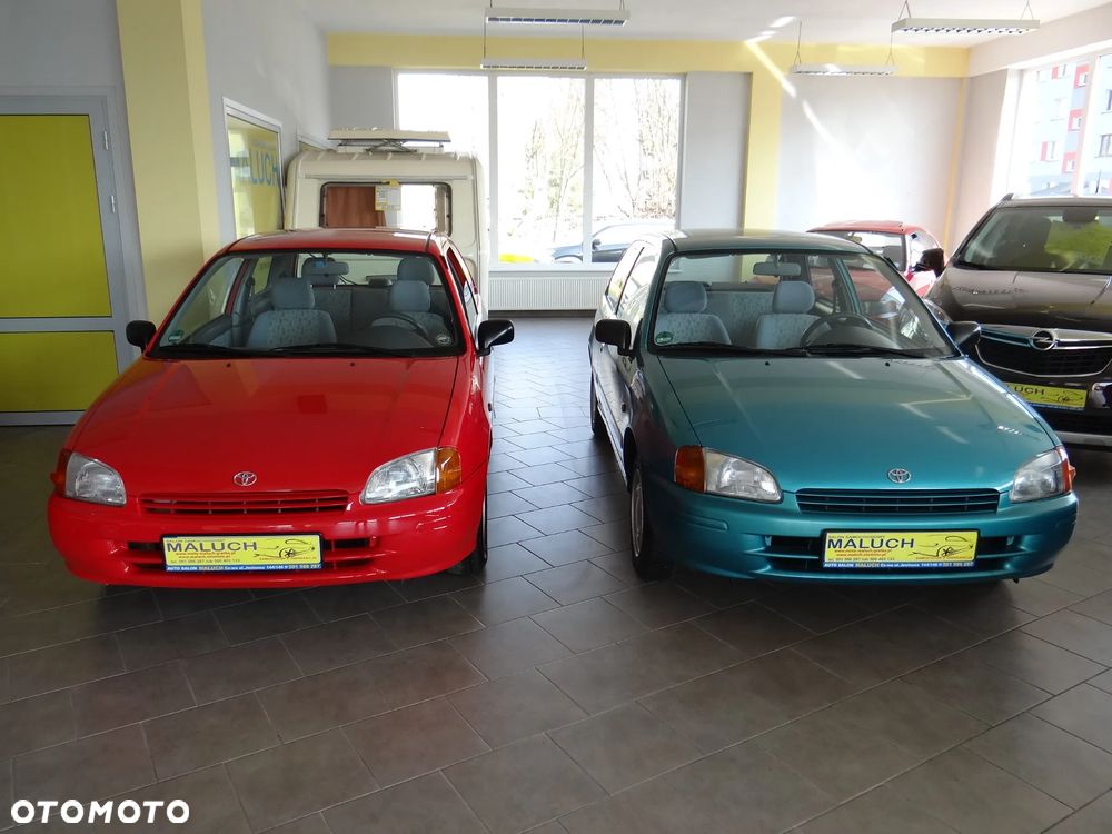 Toyota Starlet - 1