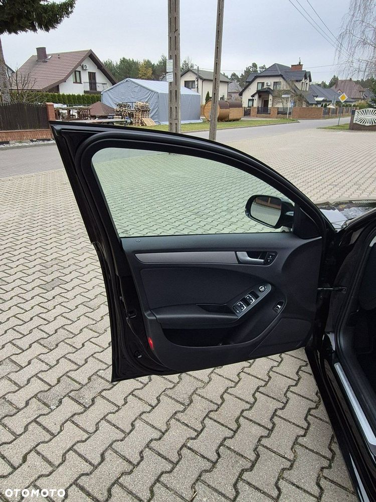 Audi A4 Avant 2.0 TDI clean diesel Quattro S tronic - 33