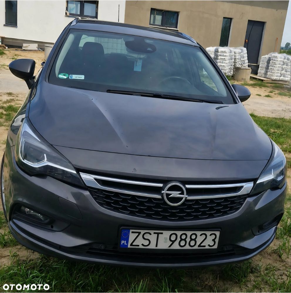 Opel Astra 1.6 CDTI Dynamic S&S - 2