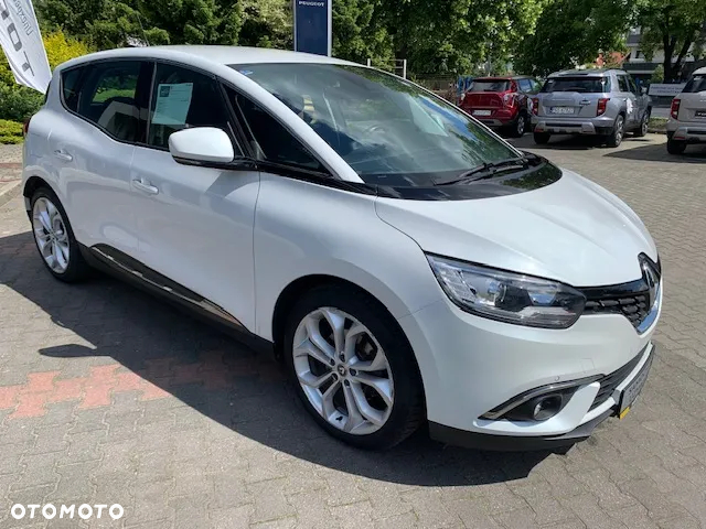 Renault Scenic 1.5 dCi Intens EDC - 9