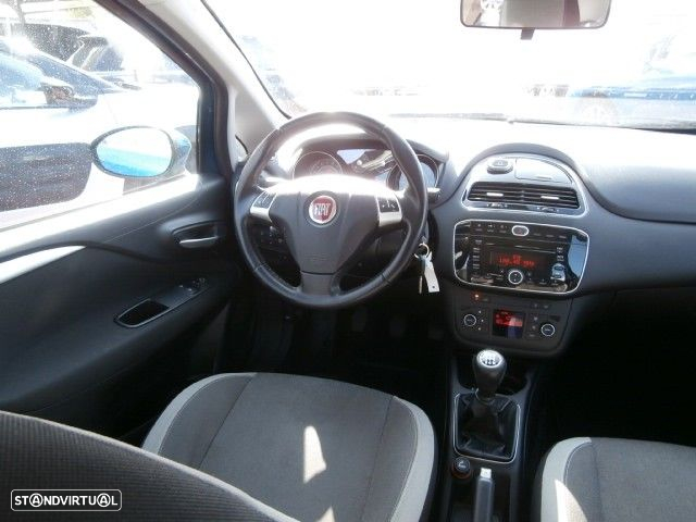 Fiat Punto 1.3 M-Jet Easy S&S - 10
