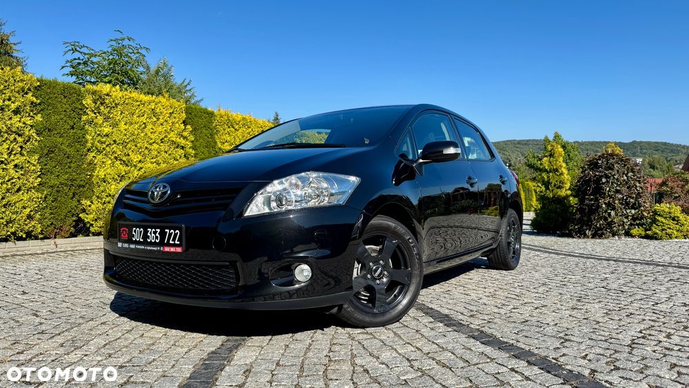 Toyota Auris 1.6 Premium - 12