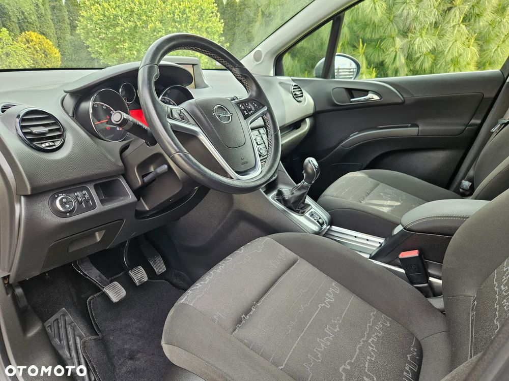 Opel Meriva 1.4 T Design Edition S&S - 20