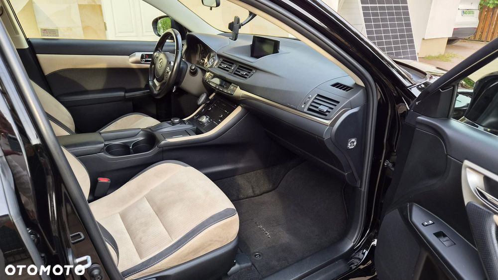 Lexus CT 200h Elegance - 9