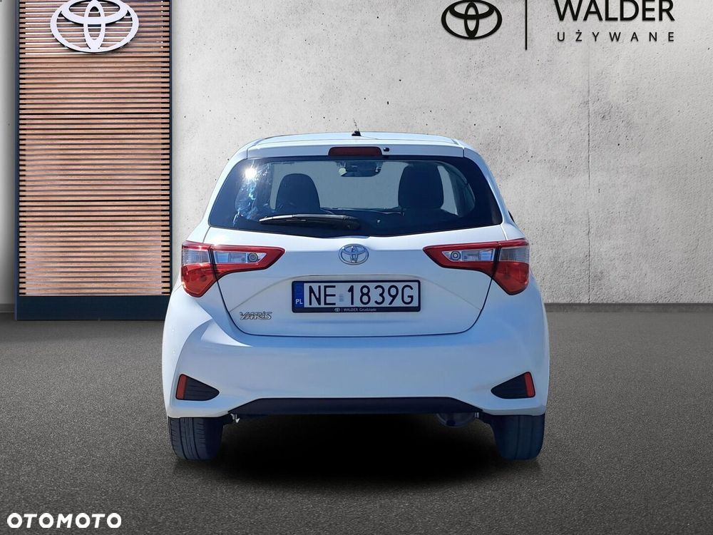 Toyota Yaris - 9