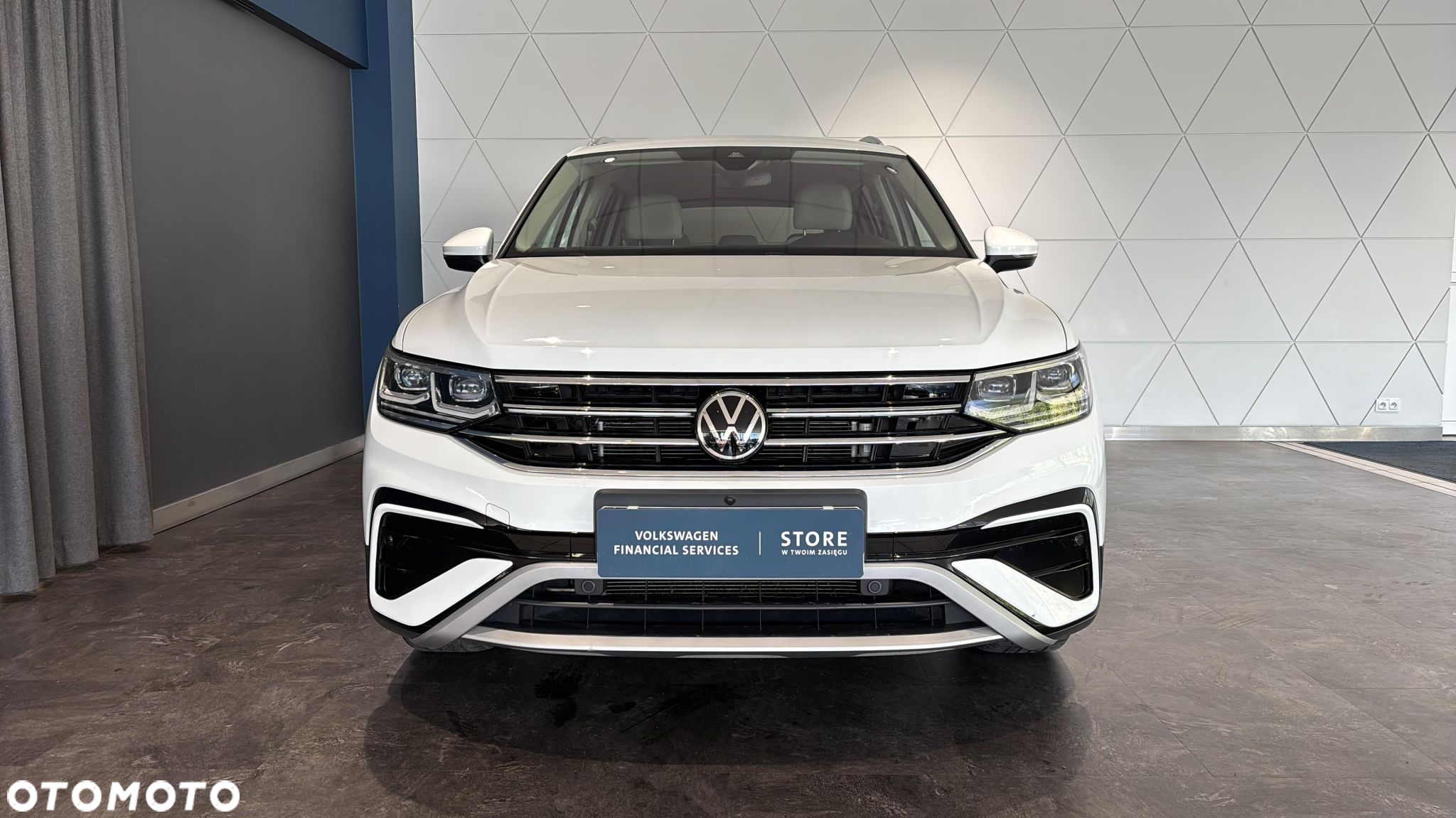 Volkswagen Tiguan Allspace 2.0 TDI Elegance DSG - 8