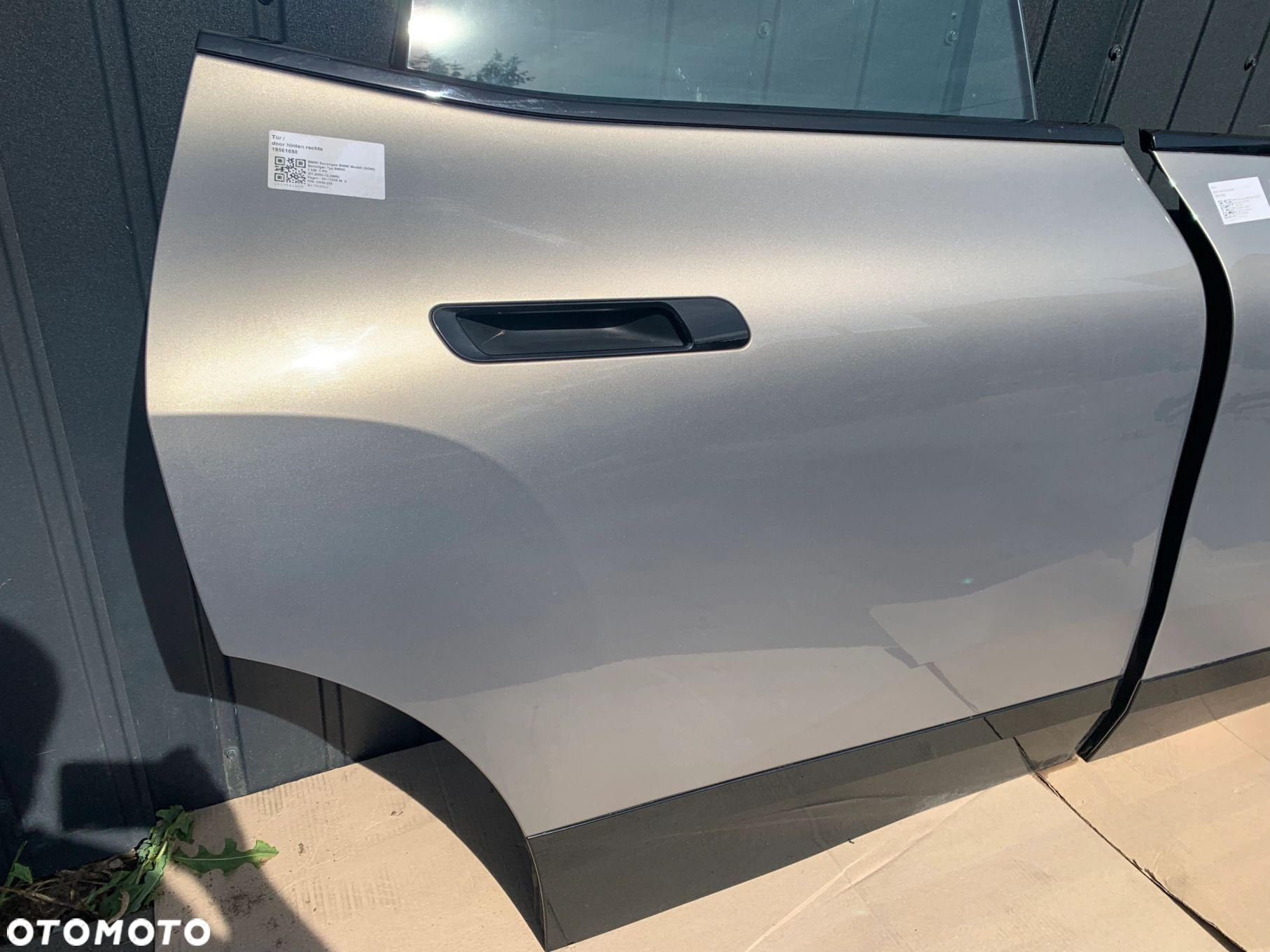 DRZWI PRAWA STRONA PRZÓD TYŁ BMW iX I20 C4A OXIDE GREY II METALLIC - 7