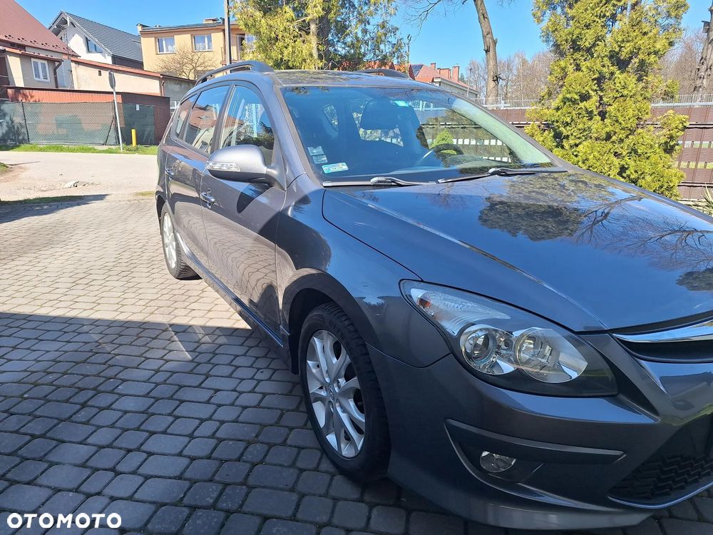 Hyundai i30 i30cw 1.6 CRDi Classic - 1