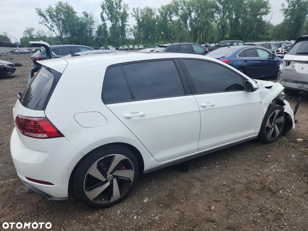Volkswagen Golf GTI (BlueMotion Technology) DSG - 5