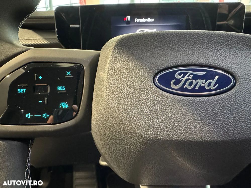 Ford Capri 77 kWh 286 CP RWD Premium - 8