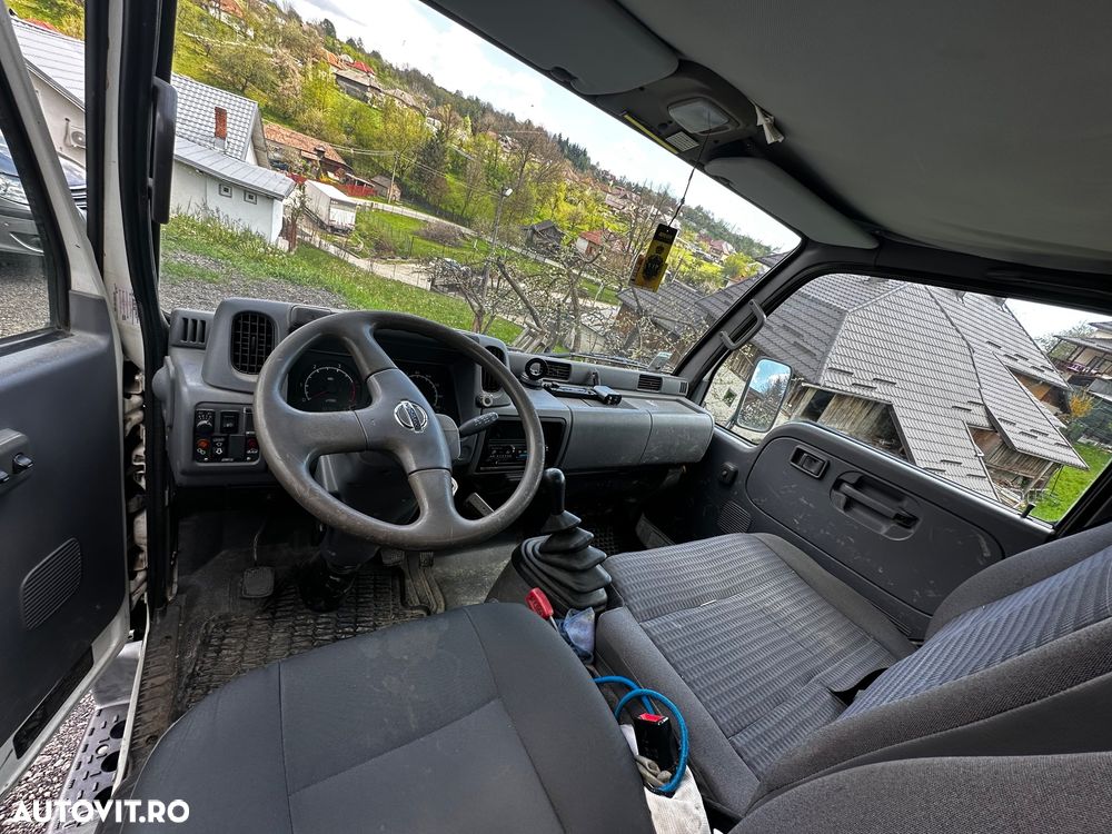 Nissan Cabstar - 6