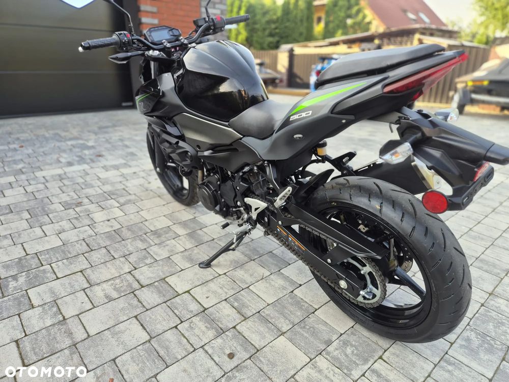 Kawasaki Z - 32