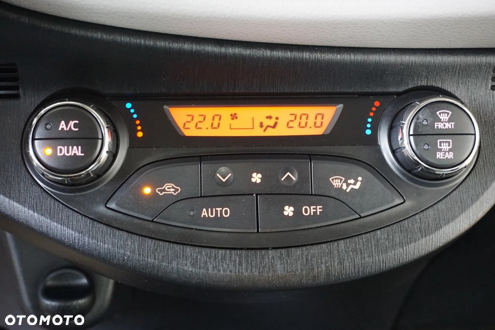 Toyota Yaris 1.0 VVT-i Life - 31