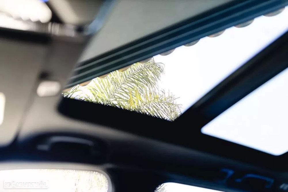 BMW 530 e Pack Desportivo M - 17