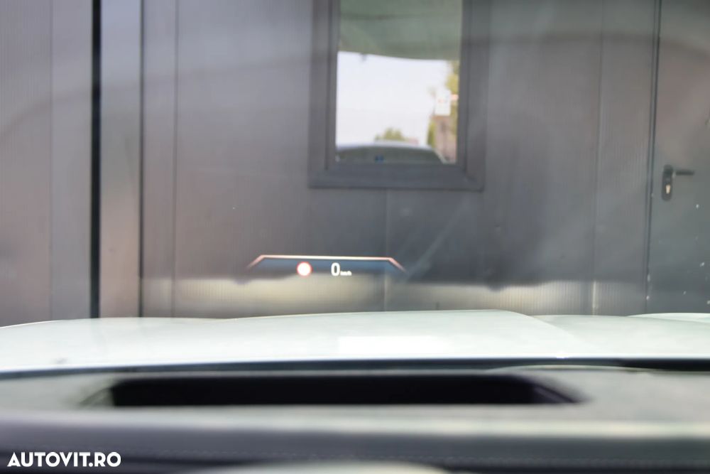 BMW Seria 7 - 35