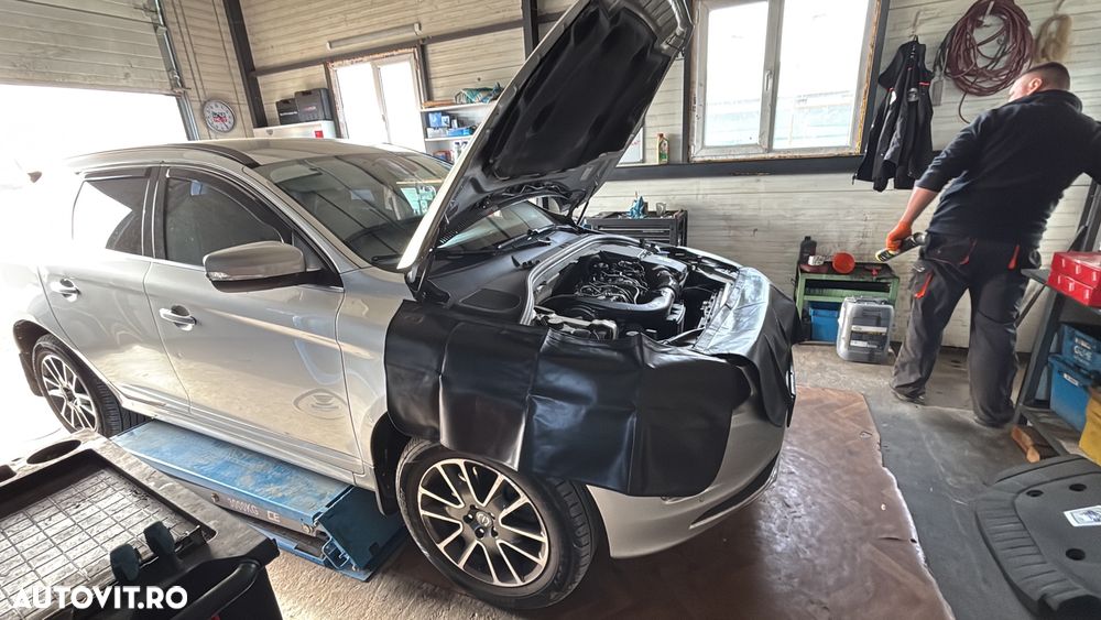 Volvo XC 60 D4AWD Ocean Race - 5