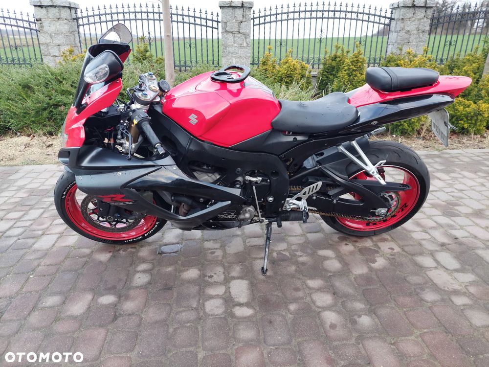 Suzuki GSX-R - 2