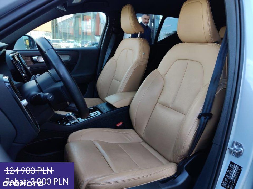 Volvo XC 40 - 18