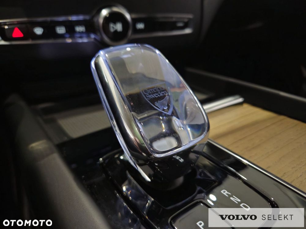 Volvo XC 60 - 32