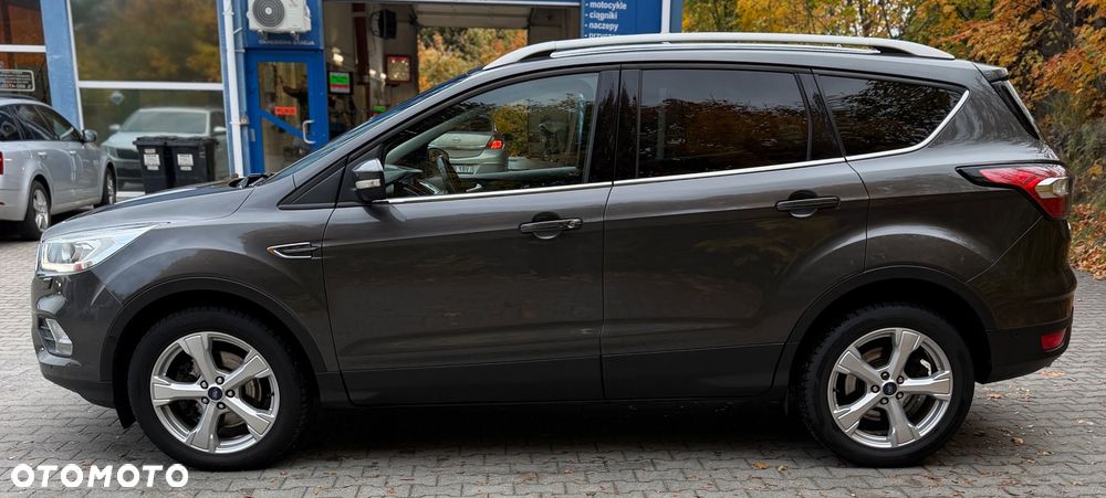 Ford Kuga - 8