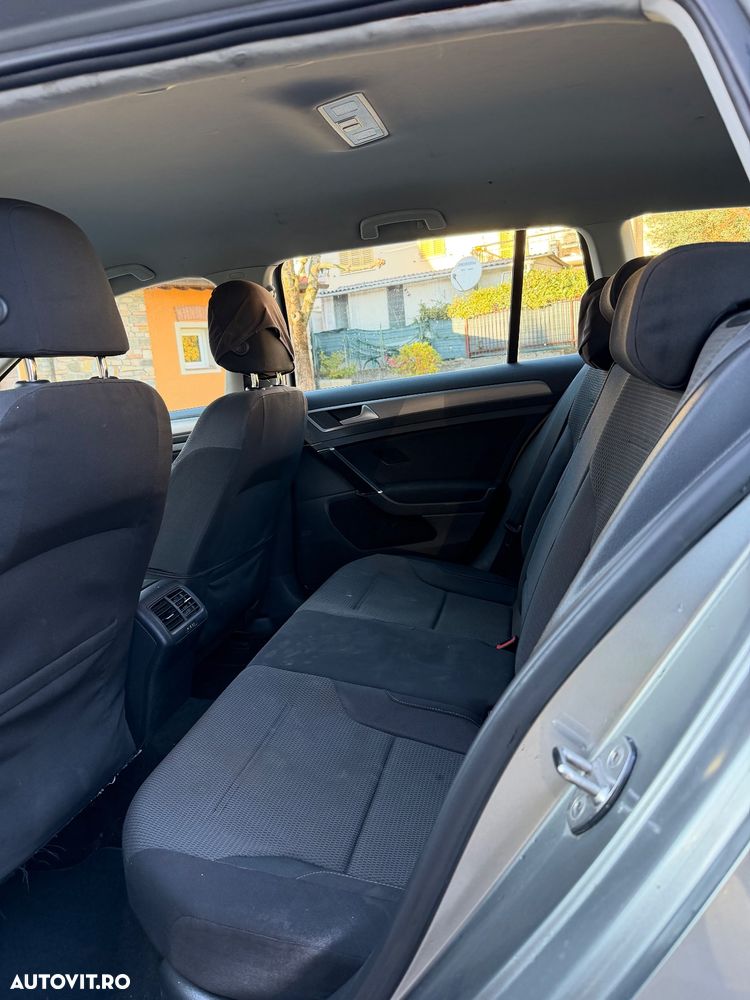 Volkswagen Golf Variant 1.6 TDI DPF Highline - 10