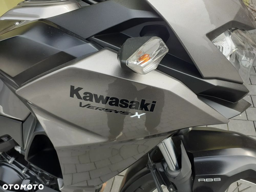 Kawasaki Versys-X 300 - 17