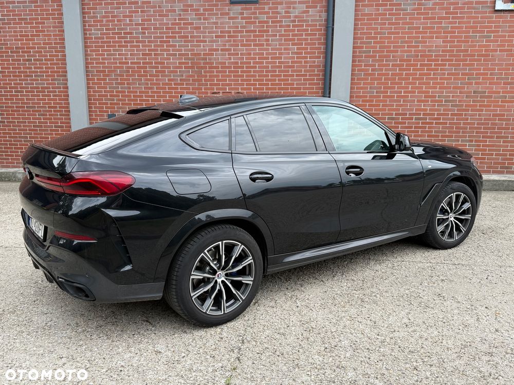 BMW X6 - 13