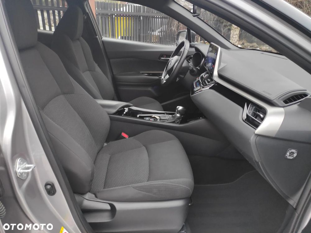 Toyota C-HR Style - 12