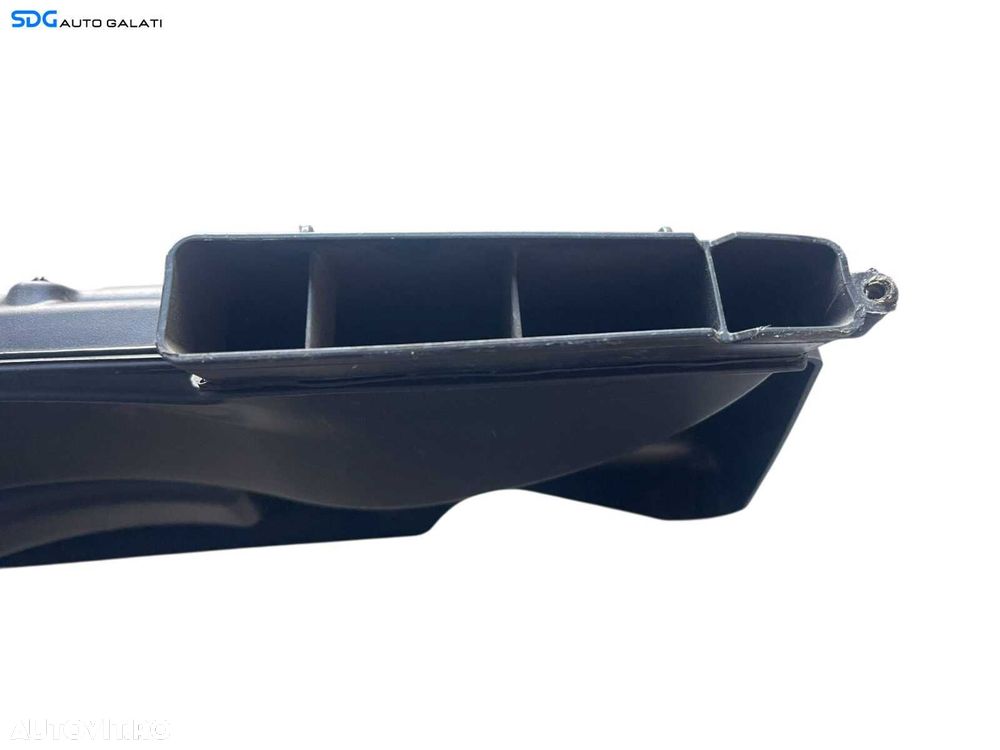Deflector Difuzor Captare Admisie Aer BMW Seria 3 E90 E91 318 320 2.0 D 2004 - 2011 Cod 7790605 13717790605-04 [B4628] - 5