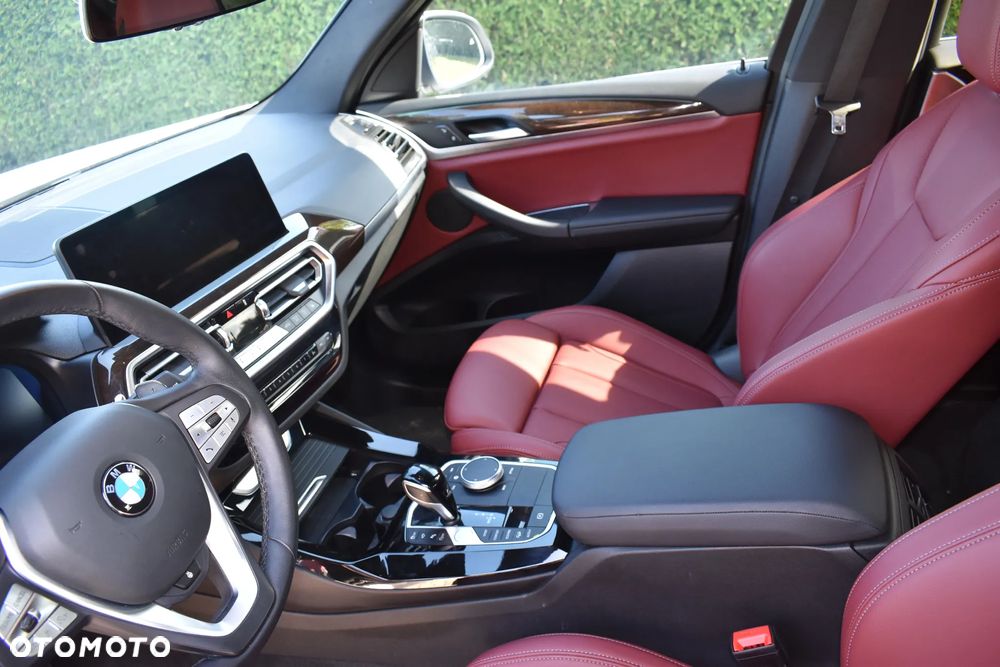 BMW X3 xDrive30i - 10