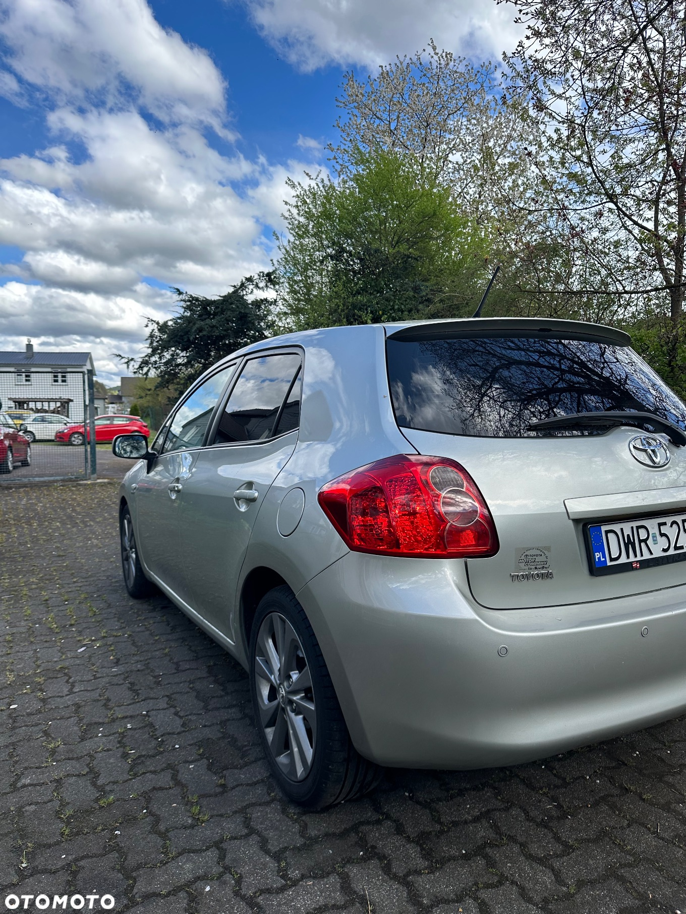 Toyota Auris 2.2 D-4D X + Exclusive - 7