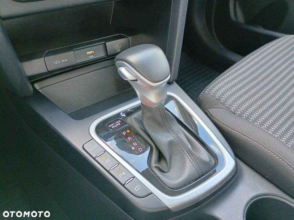 Kia Ceed 1.5 T-GDI MHEV M DCT - 22