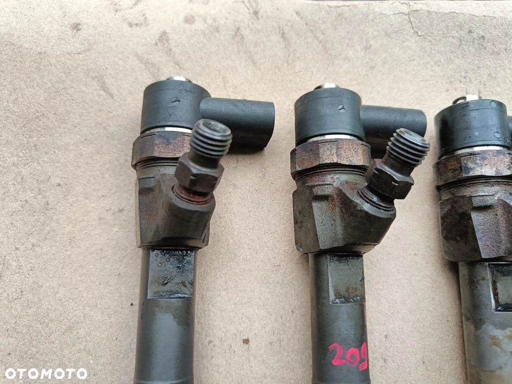 MERCEDES W203 W209 W211 2.2 2.7 3.2 CDI WTRYSKIWACZE WTRYSKI KOMPLET WTRYSKIWACZ A6460700787 - 4