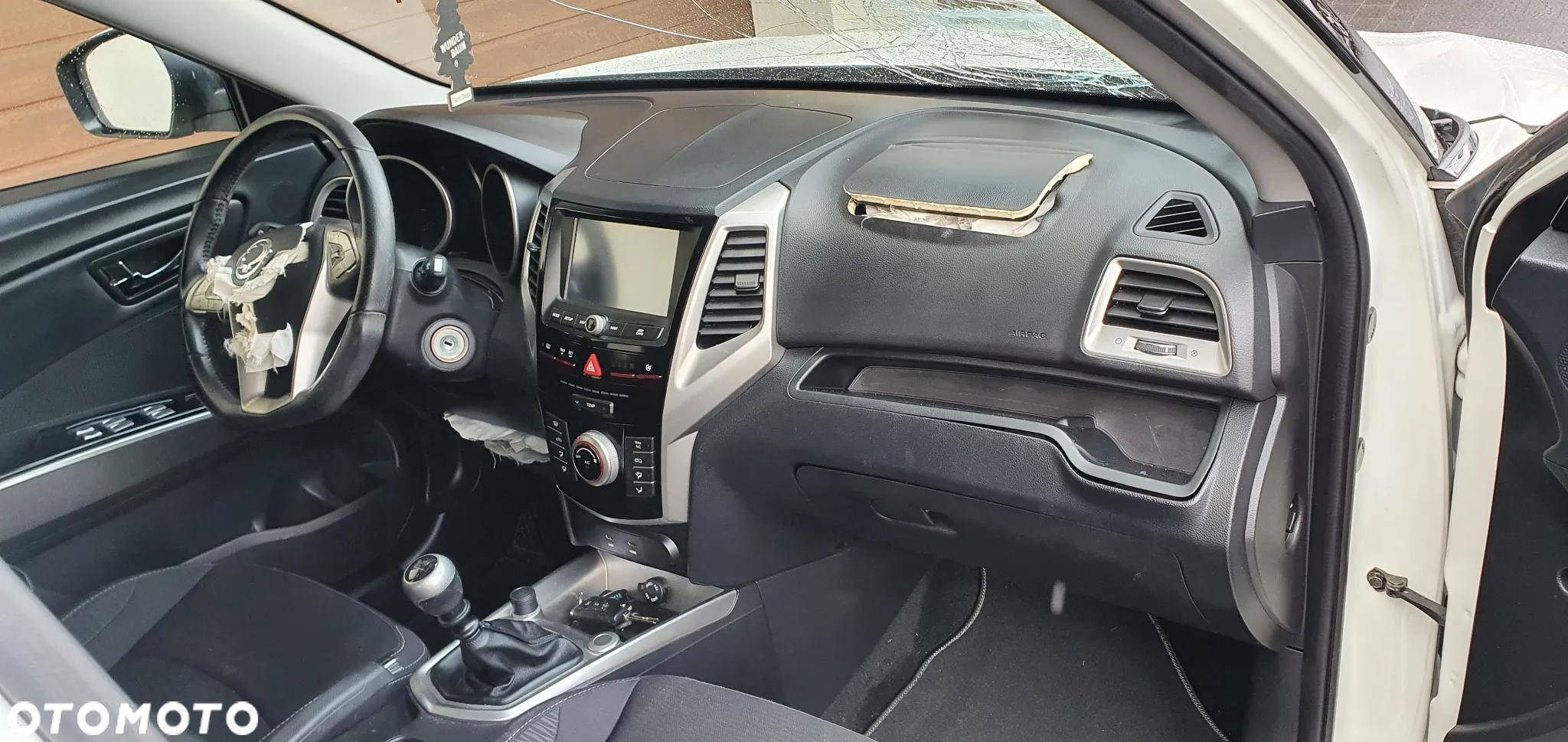 SsangYong/KGM Tivoli - 23