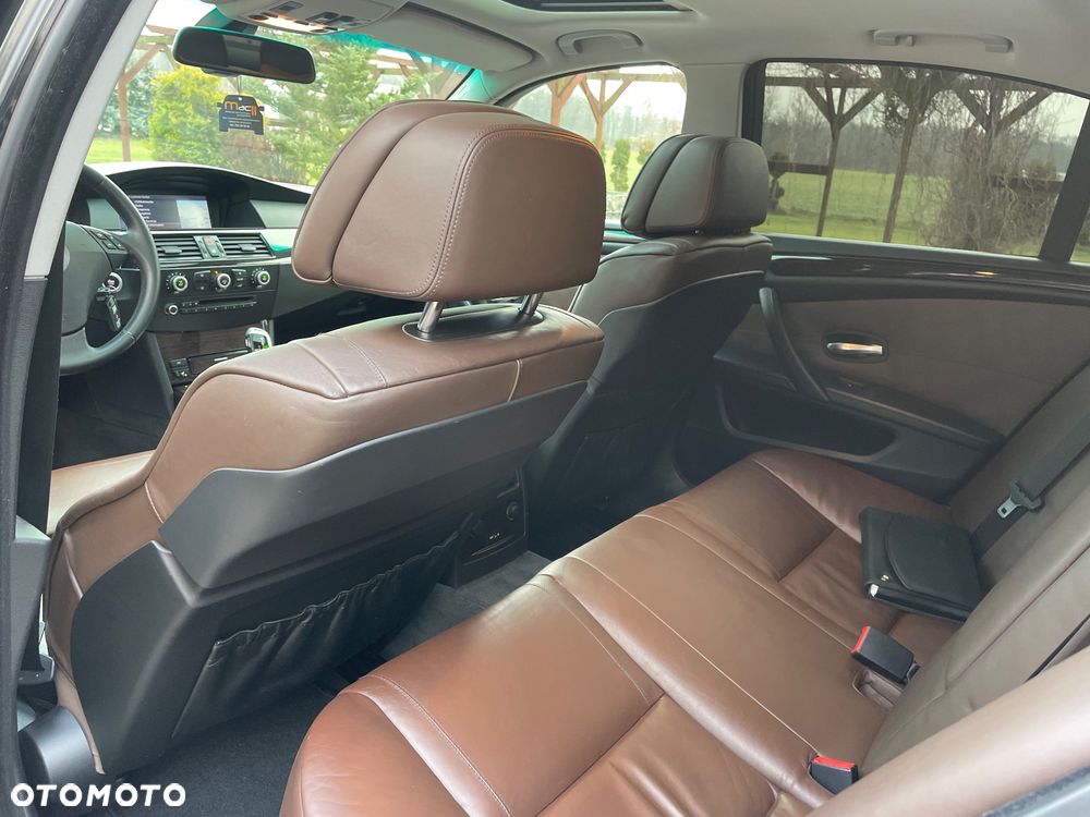 BMW Seria 5 530d Edition Exclusive - 19