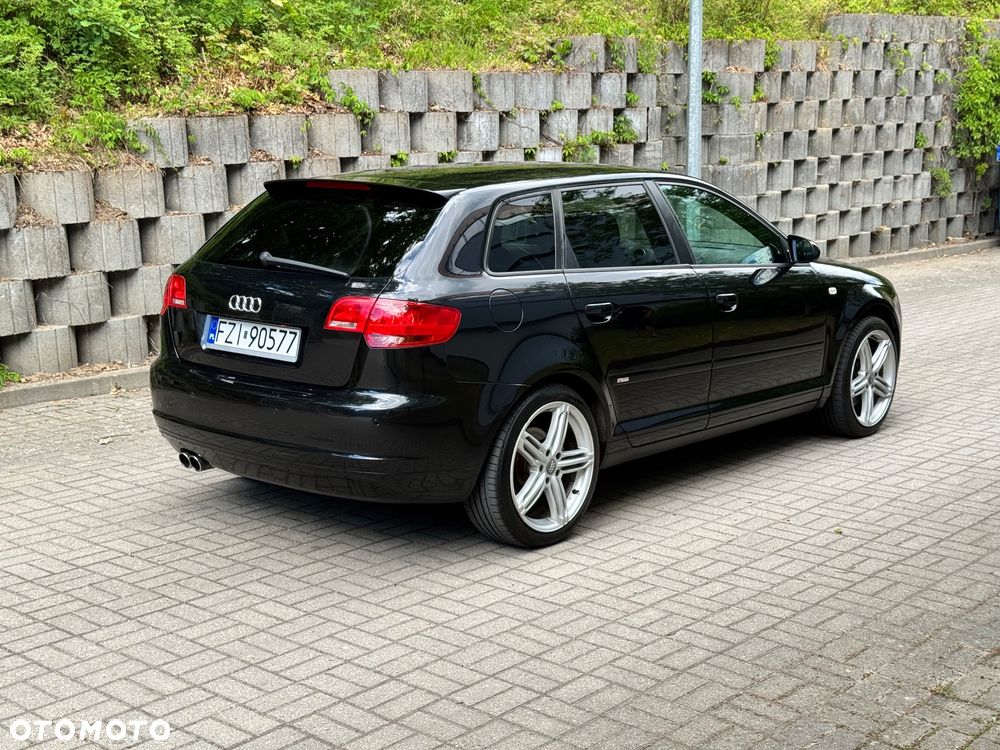 Audi A3 Sportback - 3