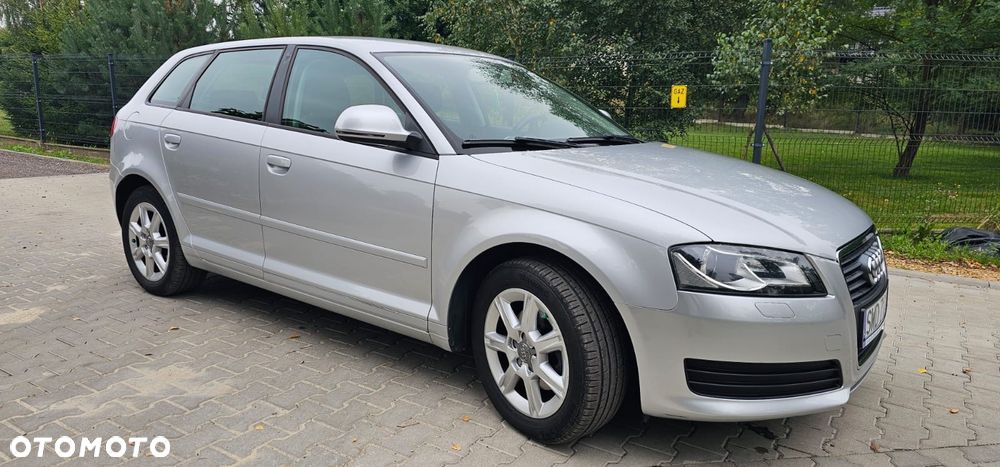 Audi A3 Sportback 1.8 TFSI Attraction - 11