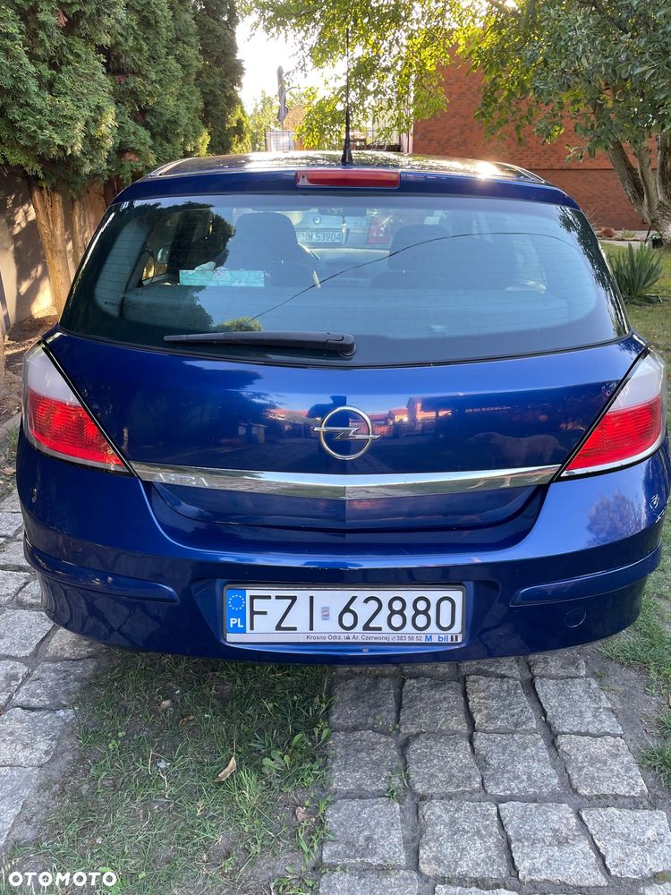 Opel Astra 1.6 Cosmo Easytronic - 1