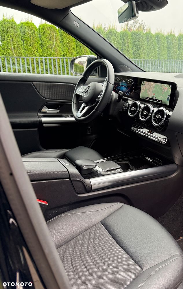 Mercedes-Benz GLA 200 d 8G-DCT Progressive - 20