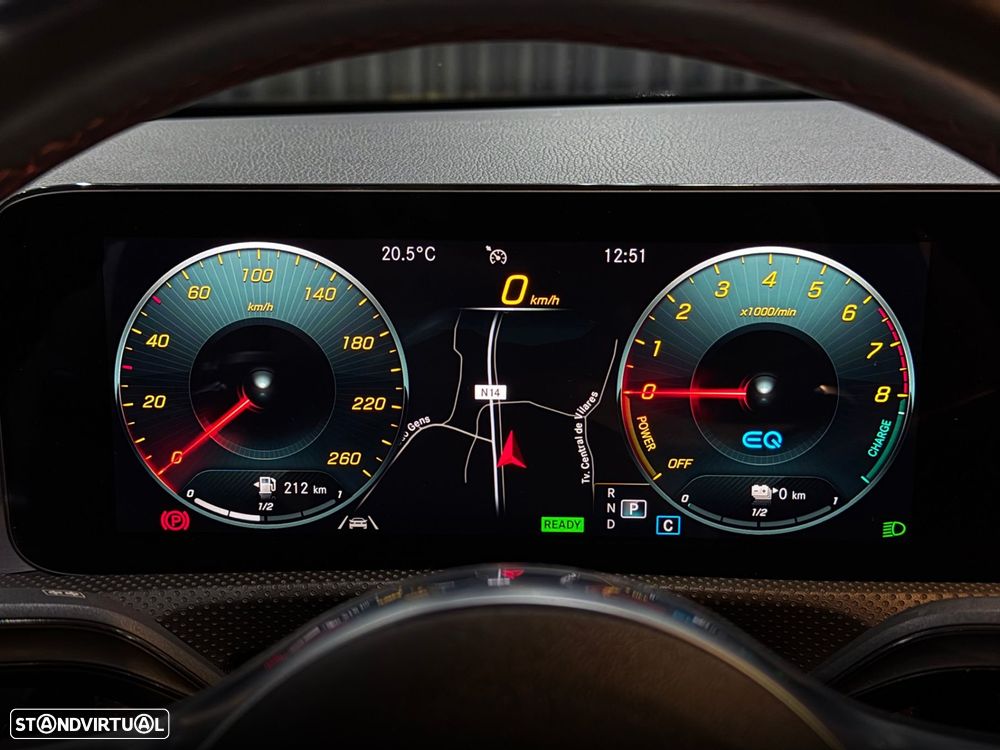 Mercedes-Benz CLA 250 e - 21